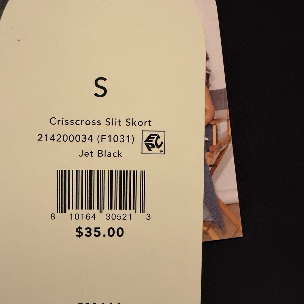 New Women’s Black Blogilates Crisscross Slit Skort Size Small - Picture 4 of 5